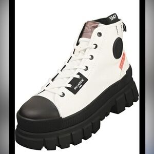 Palladium Women’s Revolt Hi TX Boot